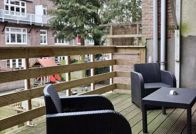 Frankendael Apartments