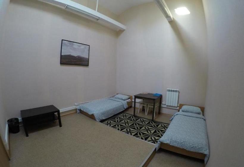 هاستل Guest House Litvich