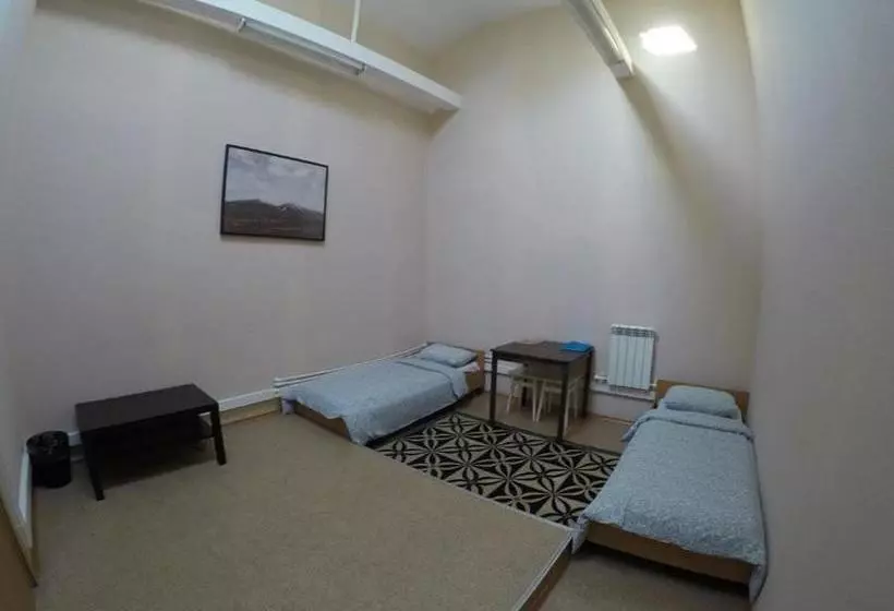 هاستل Guest House Litvich