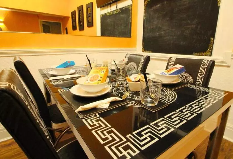 فندق Abbey Lodge