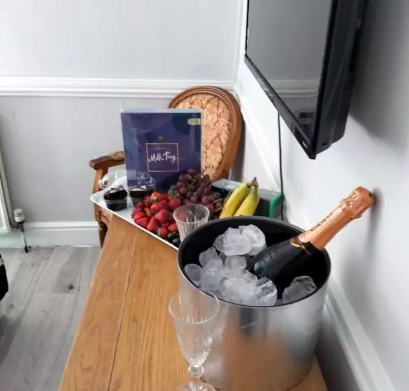 فندق Abbey Lodge