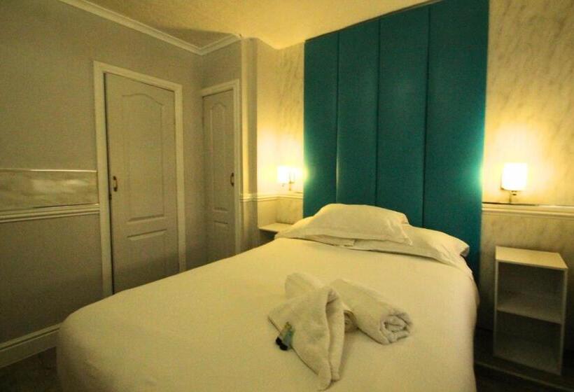 ホテル Abbey Lodge