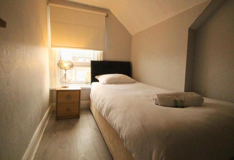 ホテル Abbey Lodge