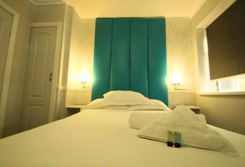 فندق Abbey Lodge