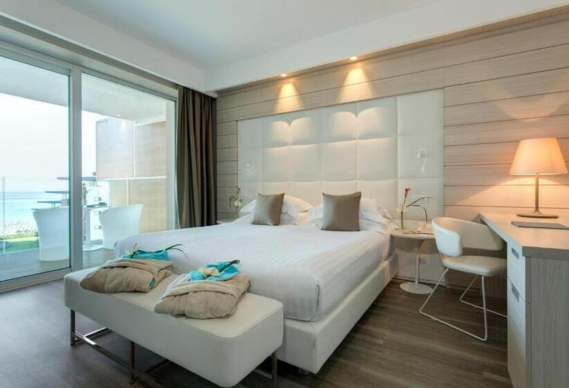 هتل Almar Jesolo Resort & Spa