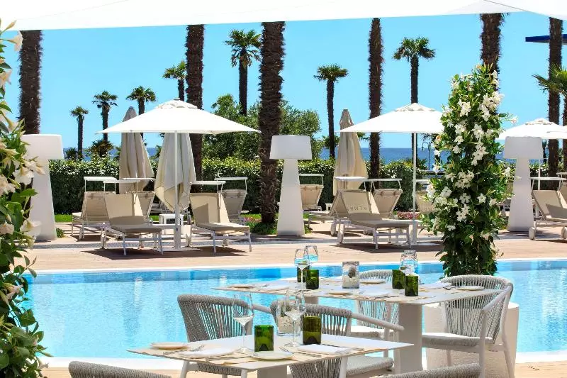 هتل Almar Jesolo Resort & Spa