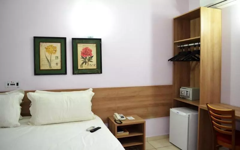 酒店 Araçatuba Plaza