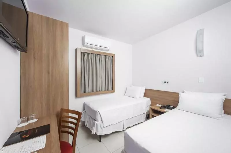 酒店 Araçatuba Plaza