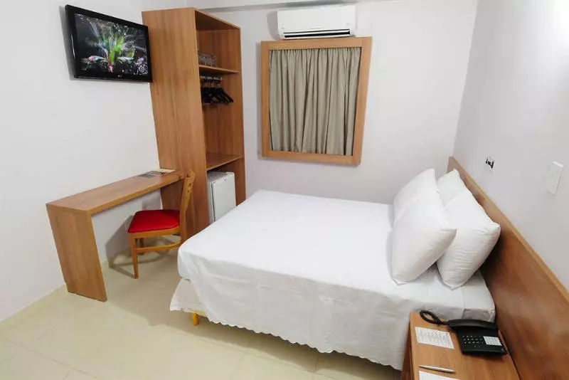 酒店 Araçatuba Plaza