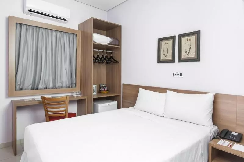 酒店 Araçatuba Plaza