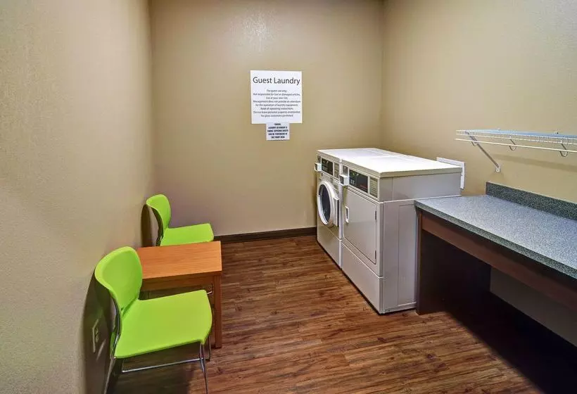 Отель Best Western Plus Patterson Park Inn