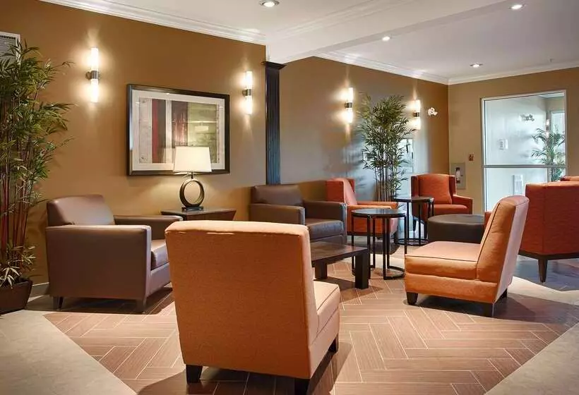 Best Western Plus Peace River Hotel & Suites