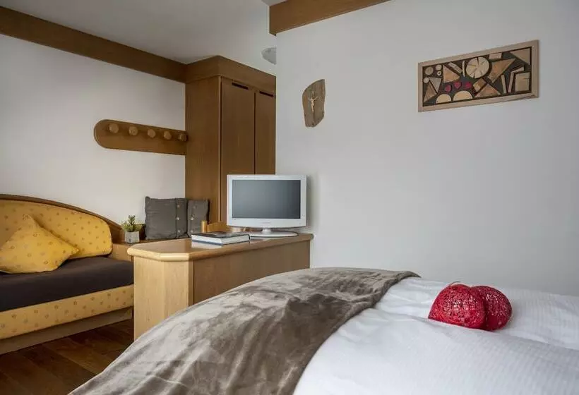 Отель Catinaccio