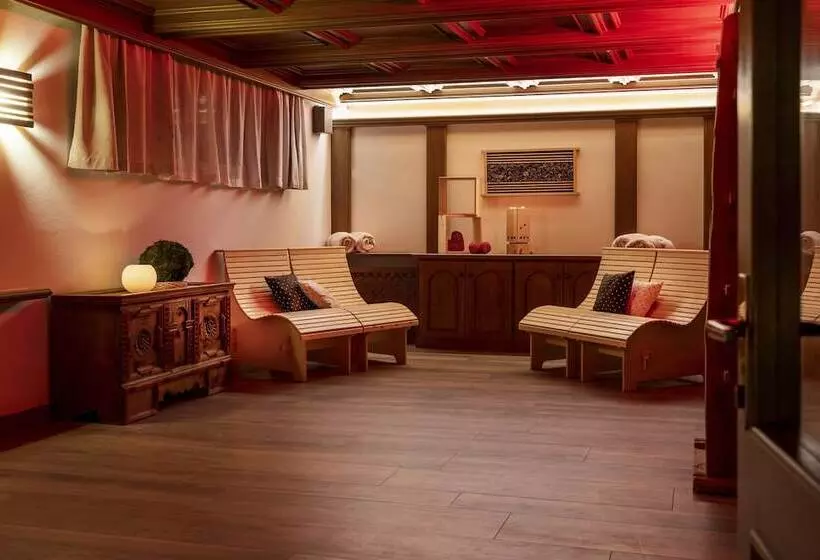 Отель Catinaccio