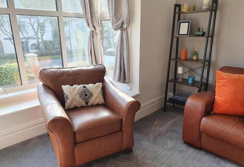 בית מלון כפרי Chynoweth Lodge