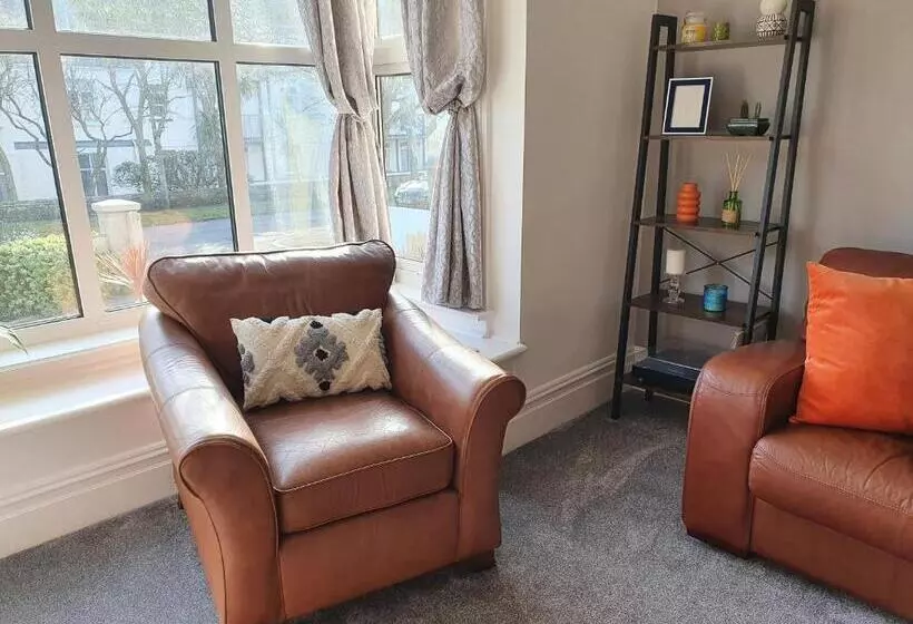 Hotel Chynoweth Lodge