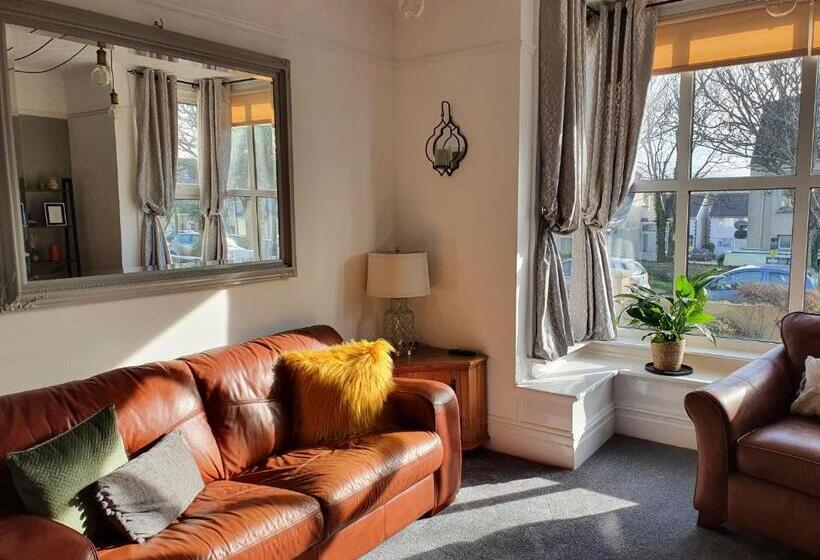 בית מלון כפרי Chynoweth Lodge