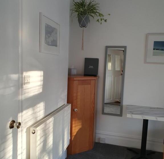 בית מלון כפרי Chynoweth Lodge