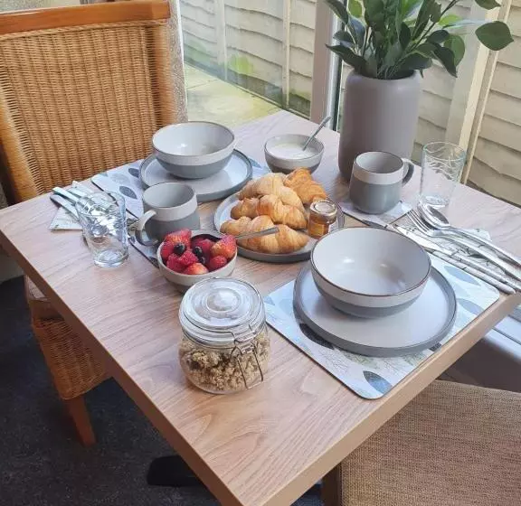 Hotel Chynoweth Lodge