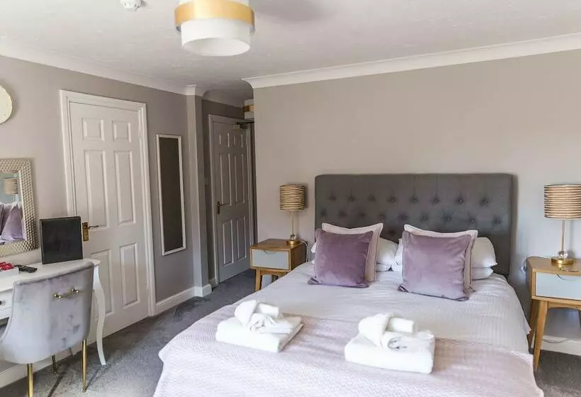 酒店 Cricket Field House