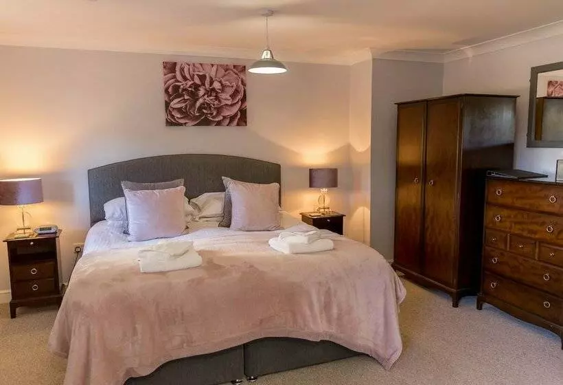 酒店 Cricket Field House