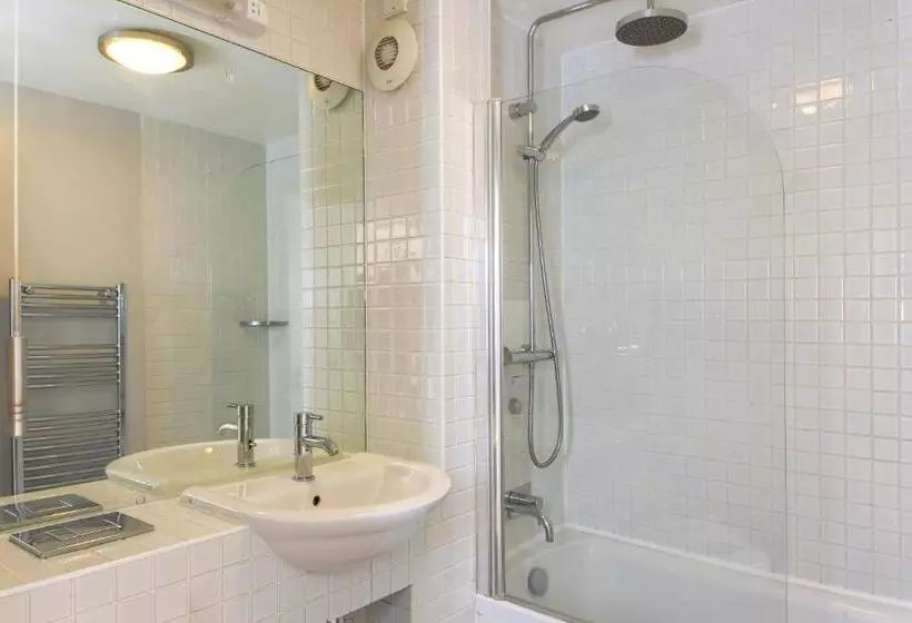 Hotel Deep Green Lodge