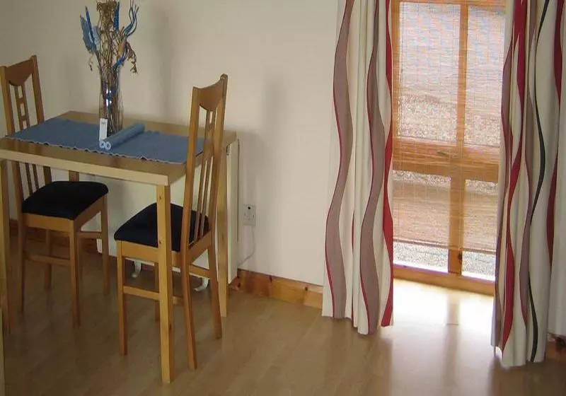 Отель Dolphin Bay Suites