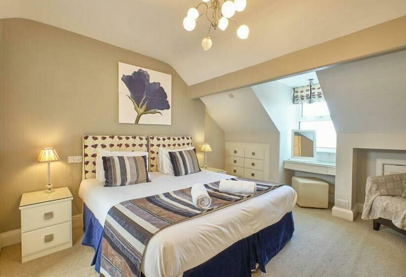 فندق Grassington Lodge