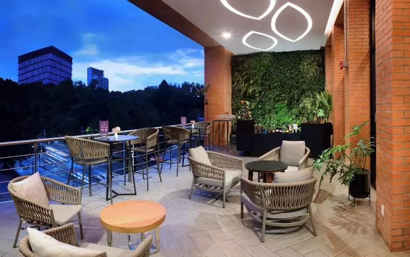 בית מלון כפרי Guadalajara Country Club By Hnf