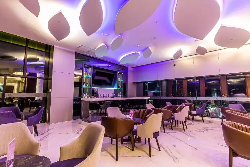 בית מלון כפרי Guadalajara Country Club By Hnf