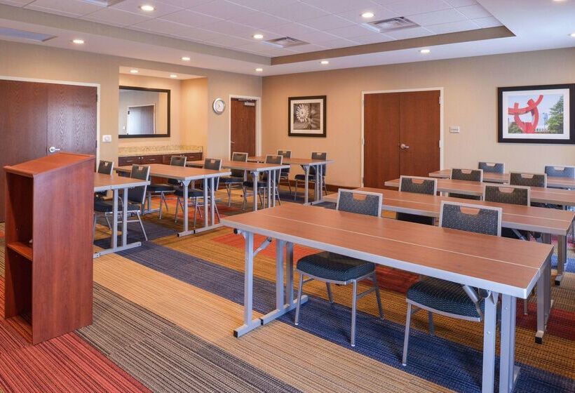 Отель Hampton Inn & Suites By Hilton Lonoke