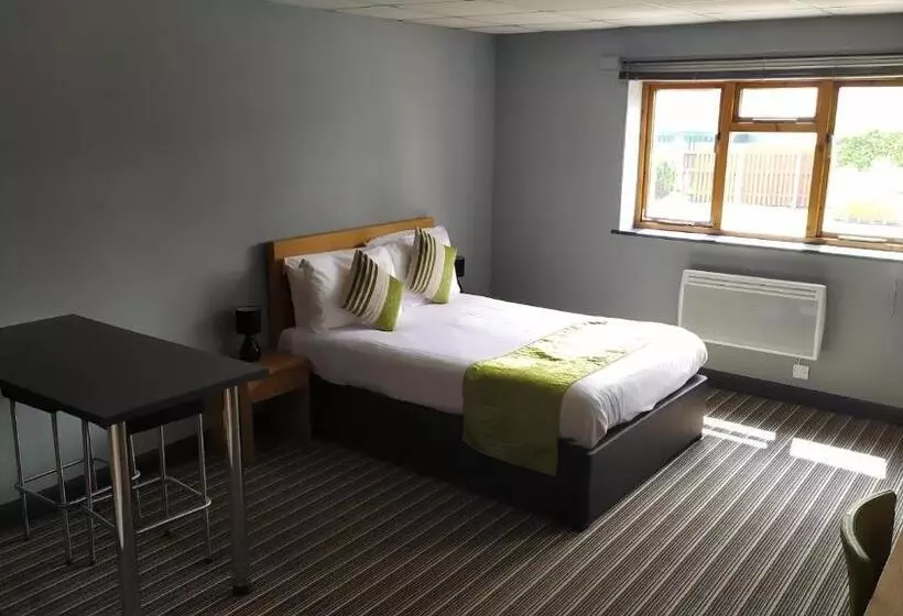 בית מלון כפרי Happy Guests Lodge