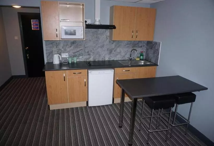 Отель Happy Guests Lodge