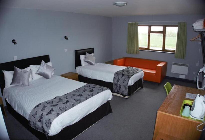 ホテル Happy Guests Lodge