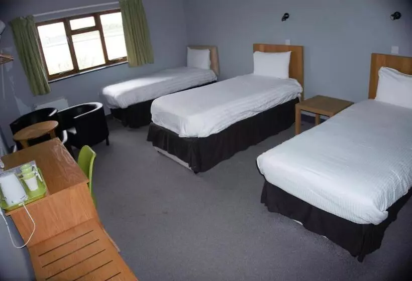 Отель Happy Guests Lodge