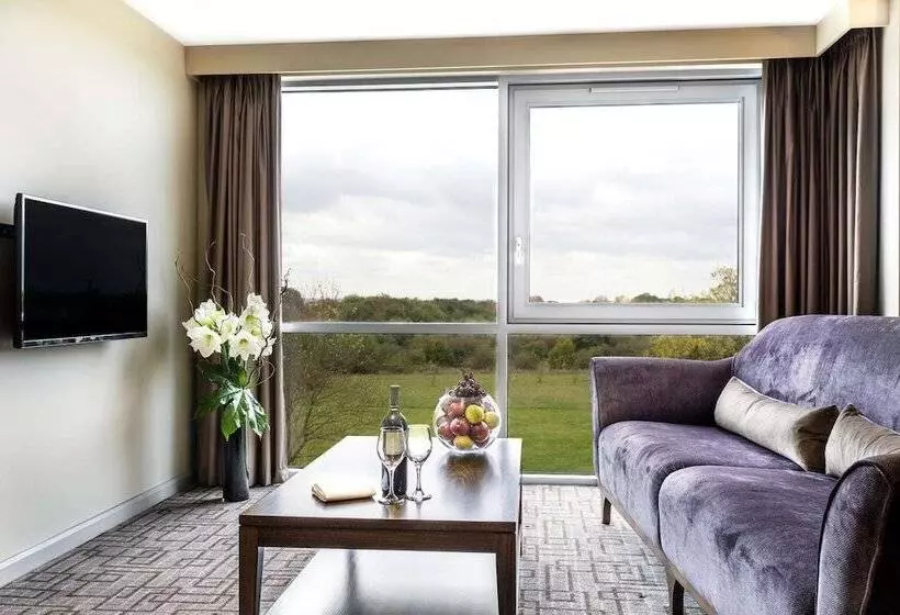 Szálloda Heston Hyde