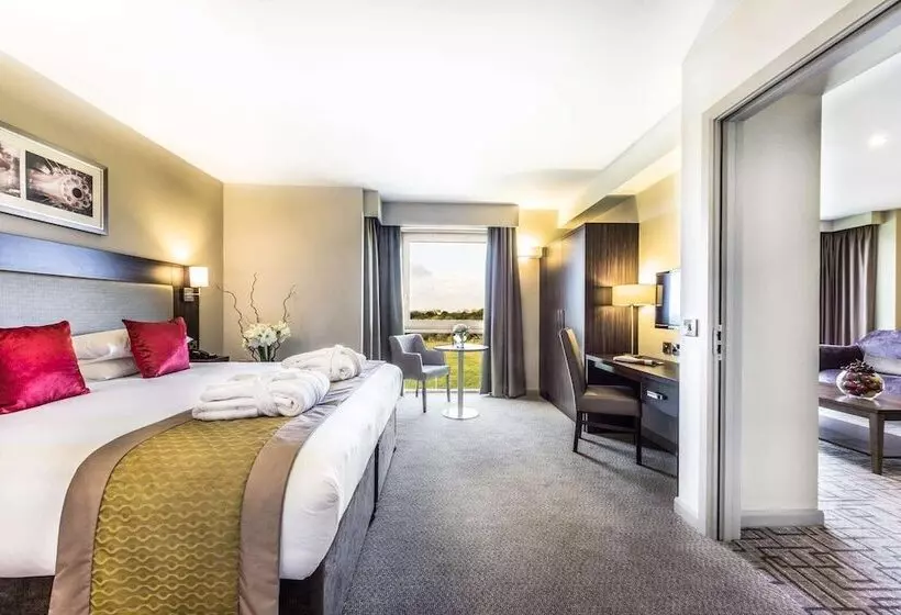 Szálloda Heston Hyde