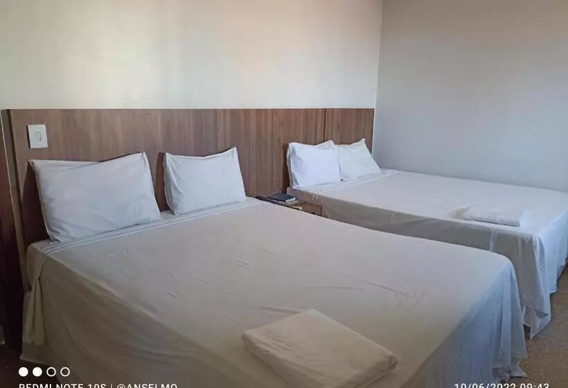 Hotel Oscar Blue Montes Claros