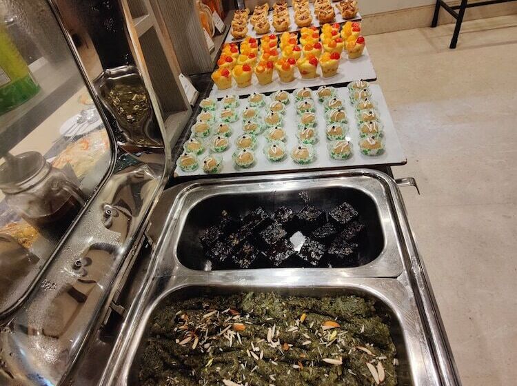 فندق Regenta Central Grand Exotica