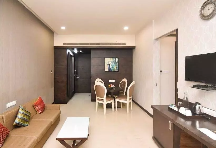 فندق Regenta Central Grand Exotica