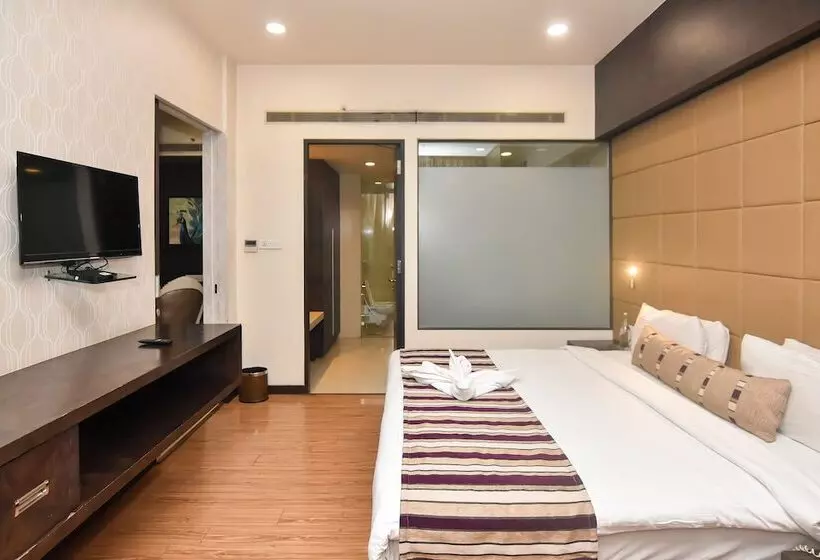 فندق Regenta Central Grand Exotica