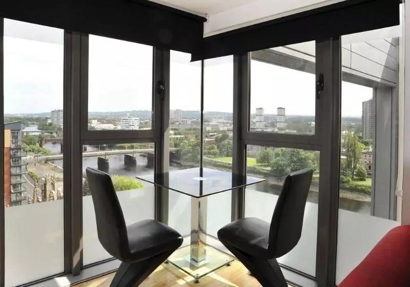 هتل Riverview Apartments