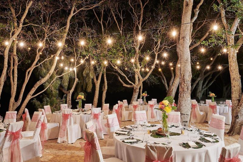 فندق Sheraton New Caledonia Deva Spa & Golf Resort