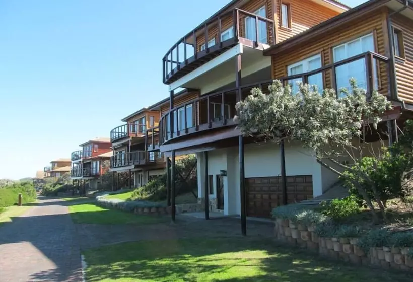 בית מלון כפרי The Dunes Resort &