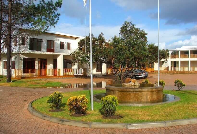 בית מלון כפרי The Dunes Resort &