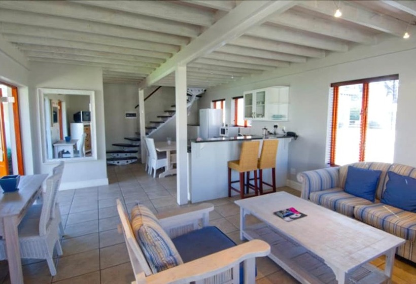 בית מלון כפרי The Dunes Resort &