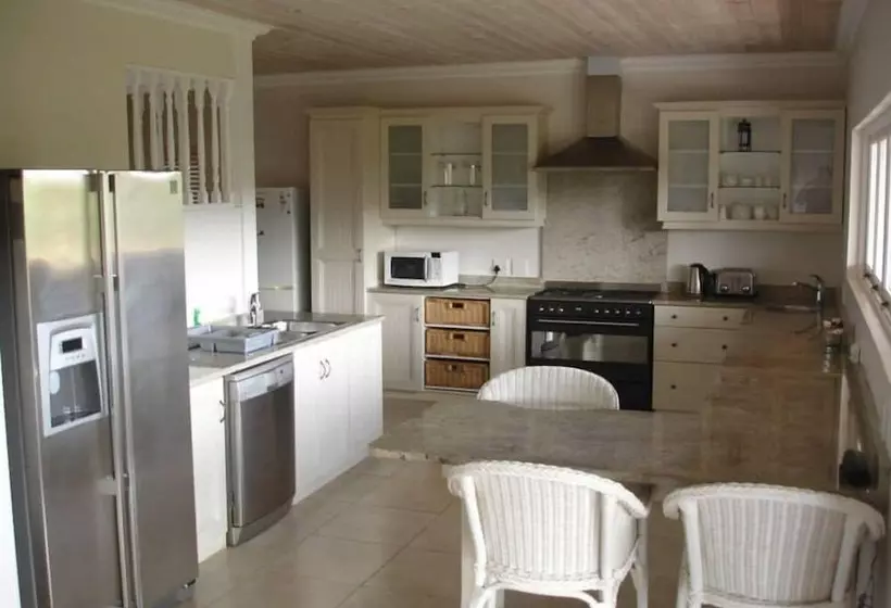 בית מלון כפרי The Dunes Resort &