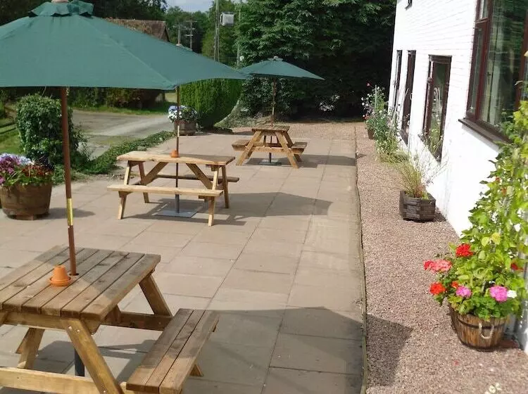 هتل Three Wells B&b