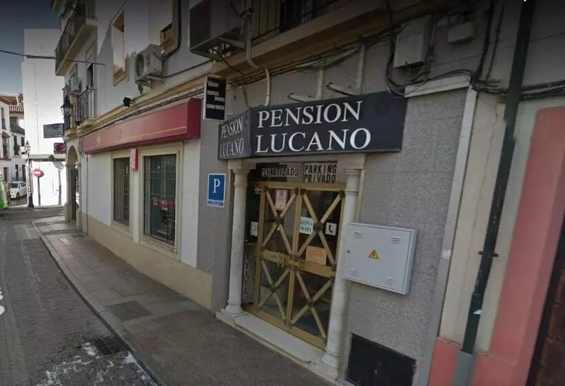 پانسیون Hospedería Lucano