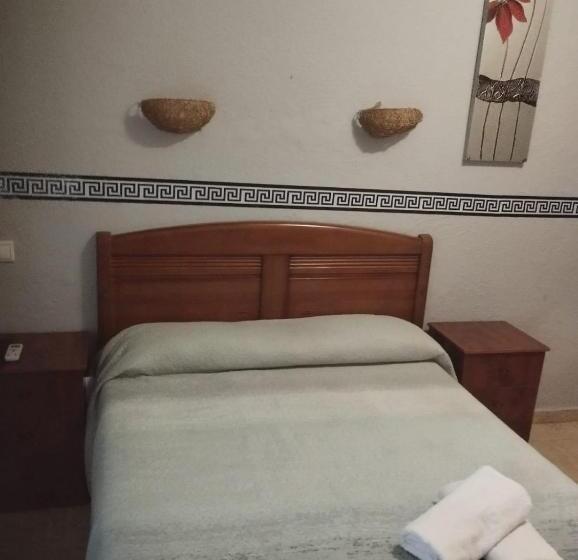 پانسیون Hospedería Lucano